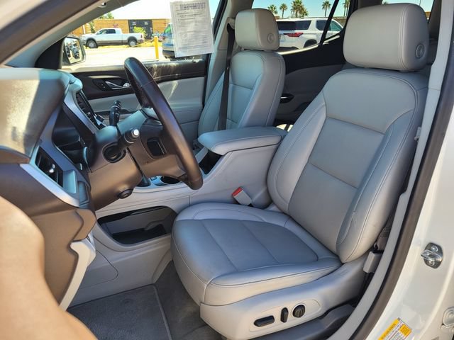 Certified 2023 GMC Acadia SLT w/ Technology Package AWD/4WD image 17