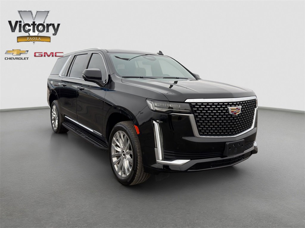 Used 2023 Cadillac Escalade ESV Premium Luxury image 8