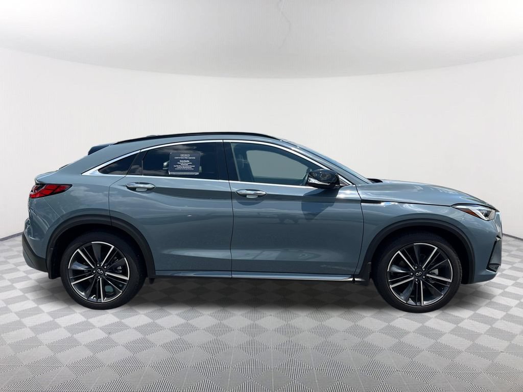 Certified 2025 INFINITI QX55 Essential AWD/4WD image 4