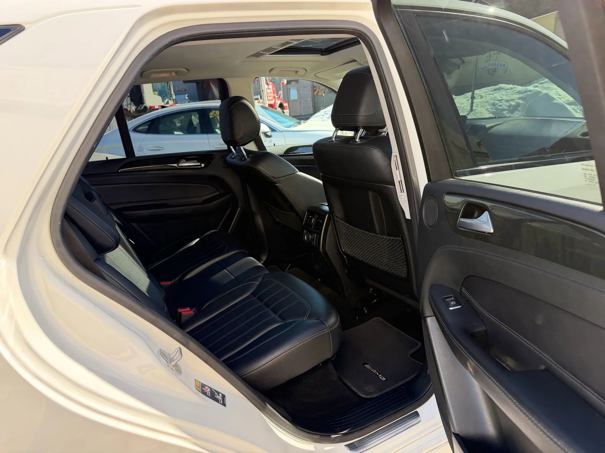 Used 2018 Mercedes-Benz GLE 43 AMG 4MATIC image 27