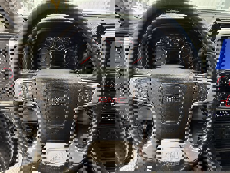 Used 2016 GMC Sierra 2500 SLT w/ Duramax Plus Package image 7