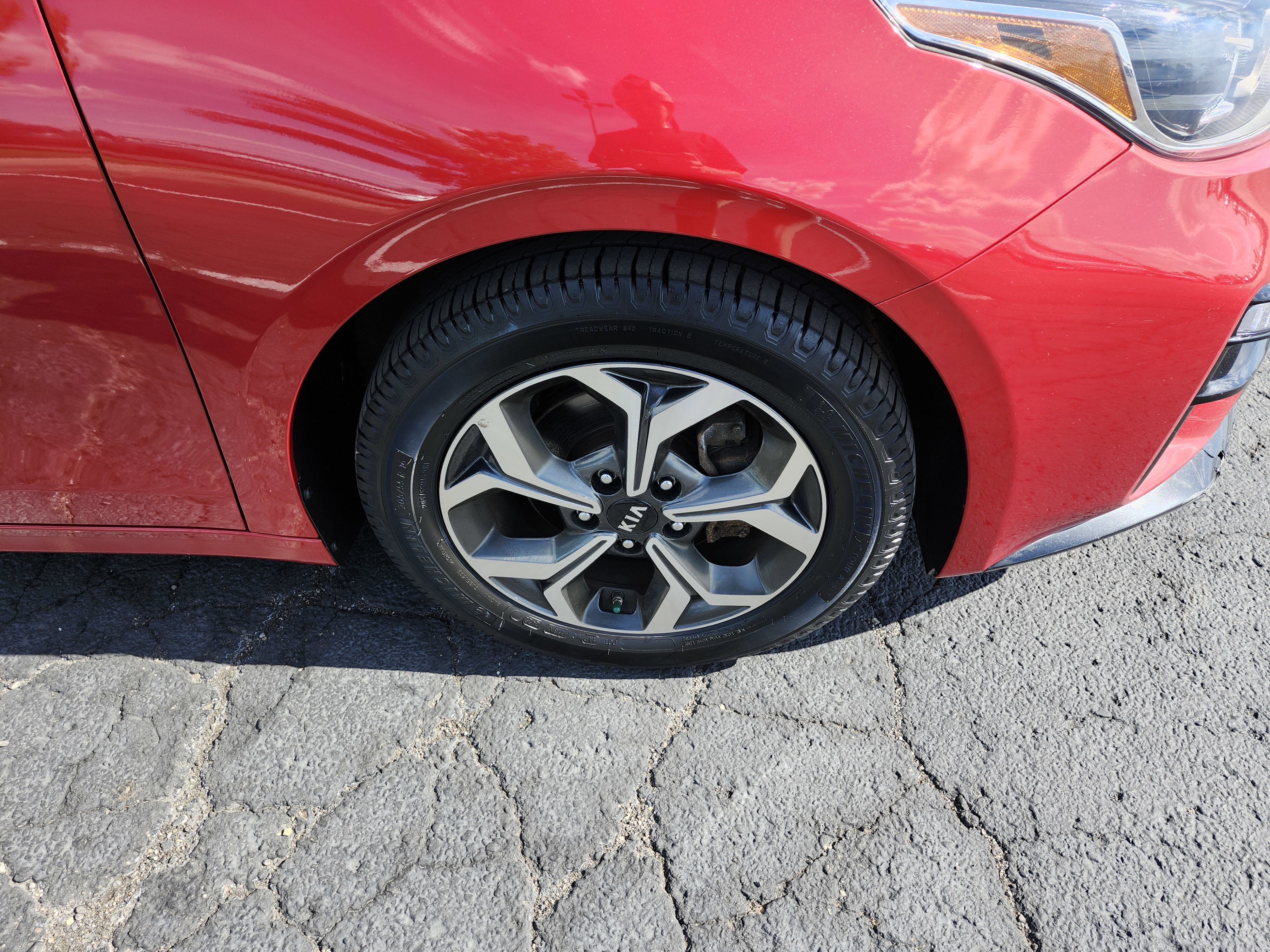 Used 2019 Kia Forte LXS FWD image 9