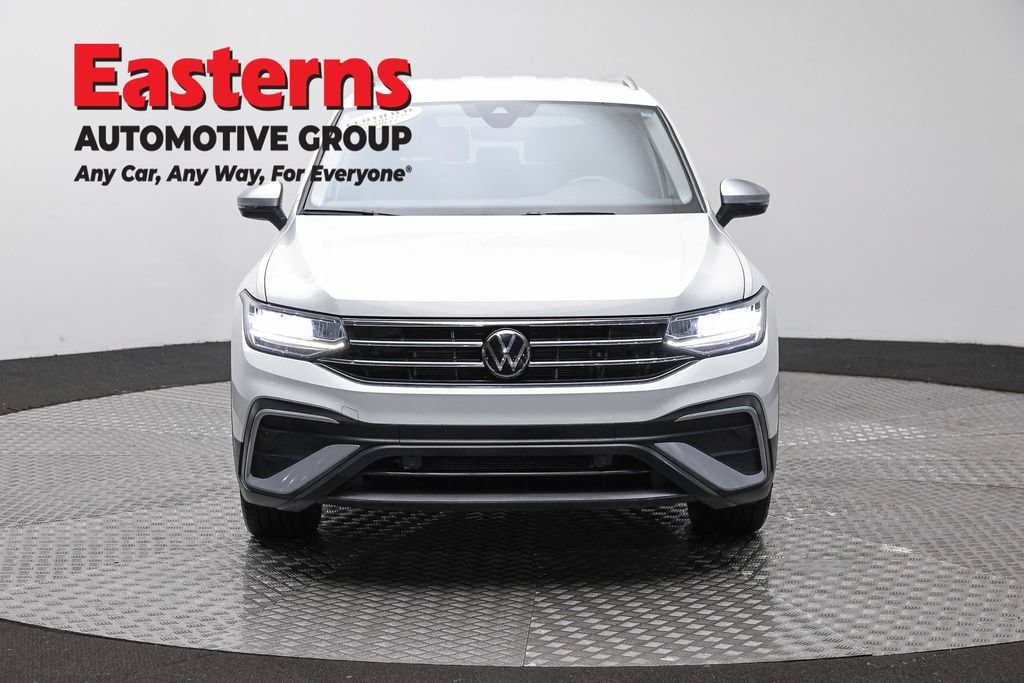 Used 2024 Volkswagen Tiguan Wolfsburg Edition FWD image 2