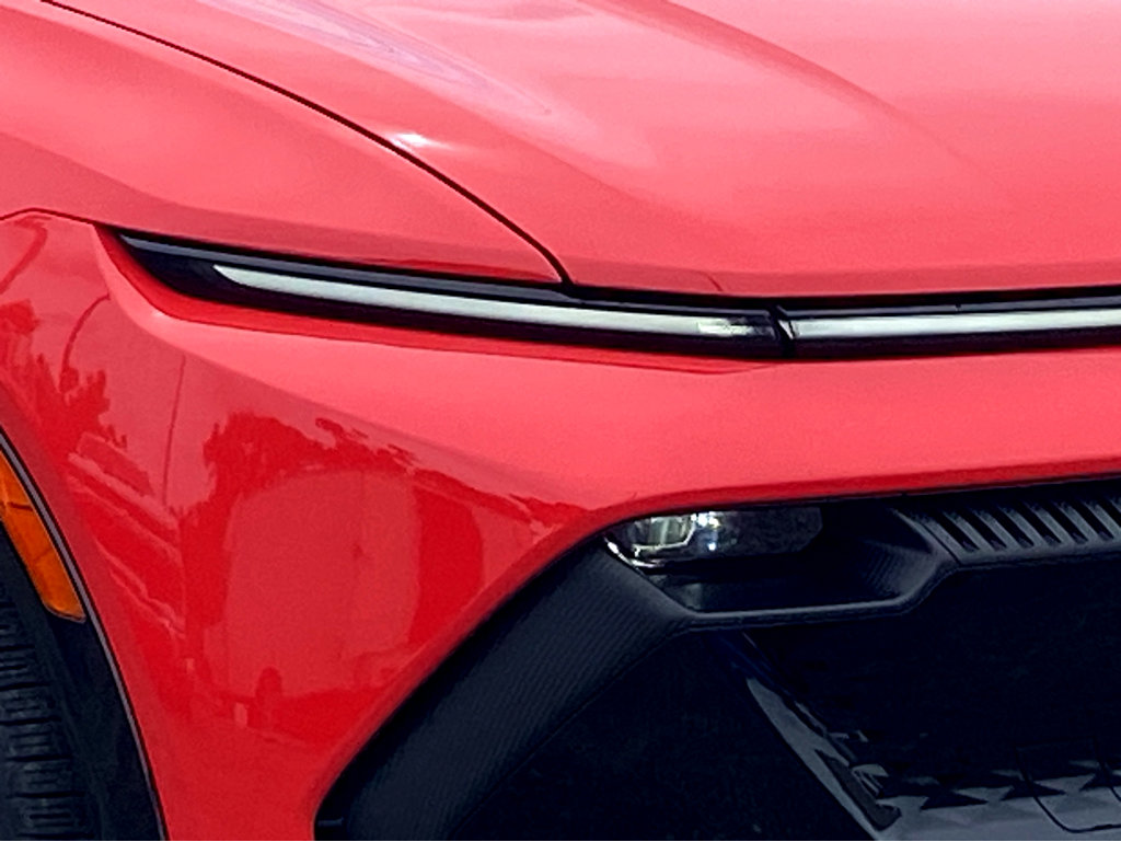 New 2025 Chevrolet Equinox EV RS image 24