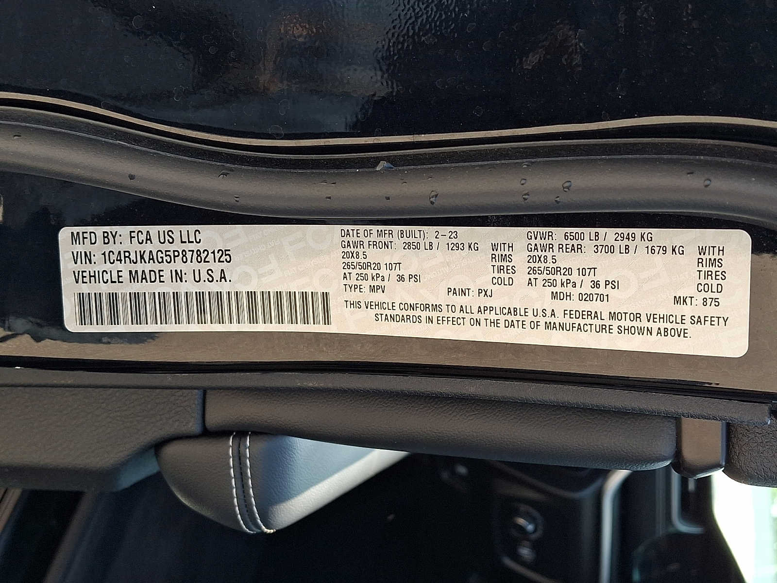 Certified 2023 Jeep Grand Cherokee L Laredo AWD/4WD image 29