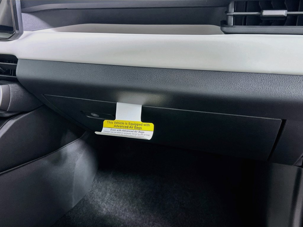 New 2026 Toyota RAV4 Limited AWD/4WD image 30