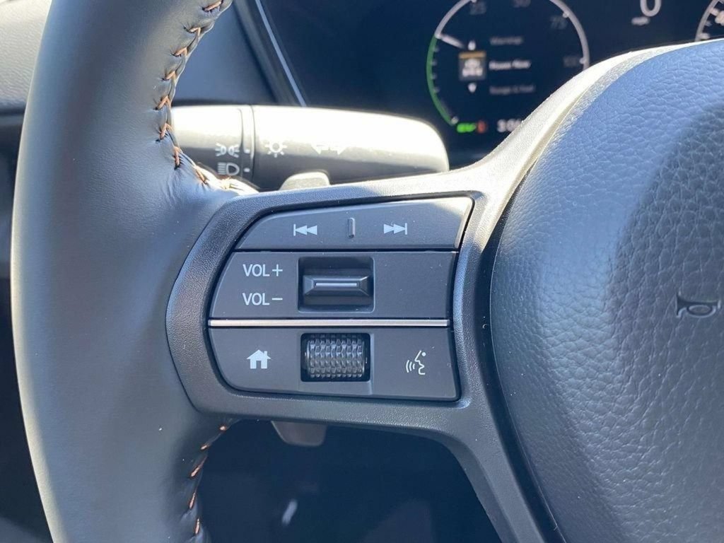 Used 2025 Honda CR-V Sport-L image 24
