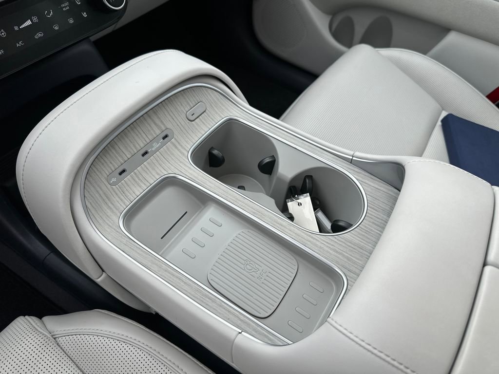 Used 2026 Hyundai Palisade Calligraphy image 15