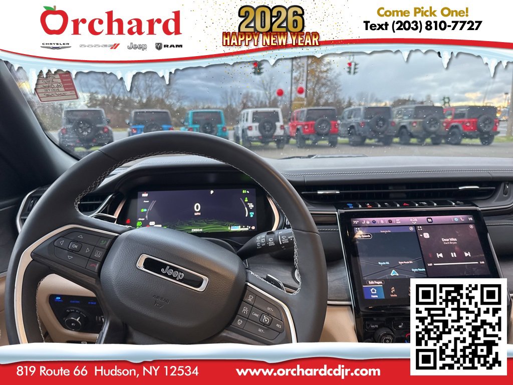 Used 2022 Jeep Grand Cherokee Limited 4xe image 32