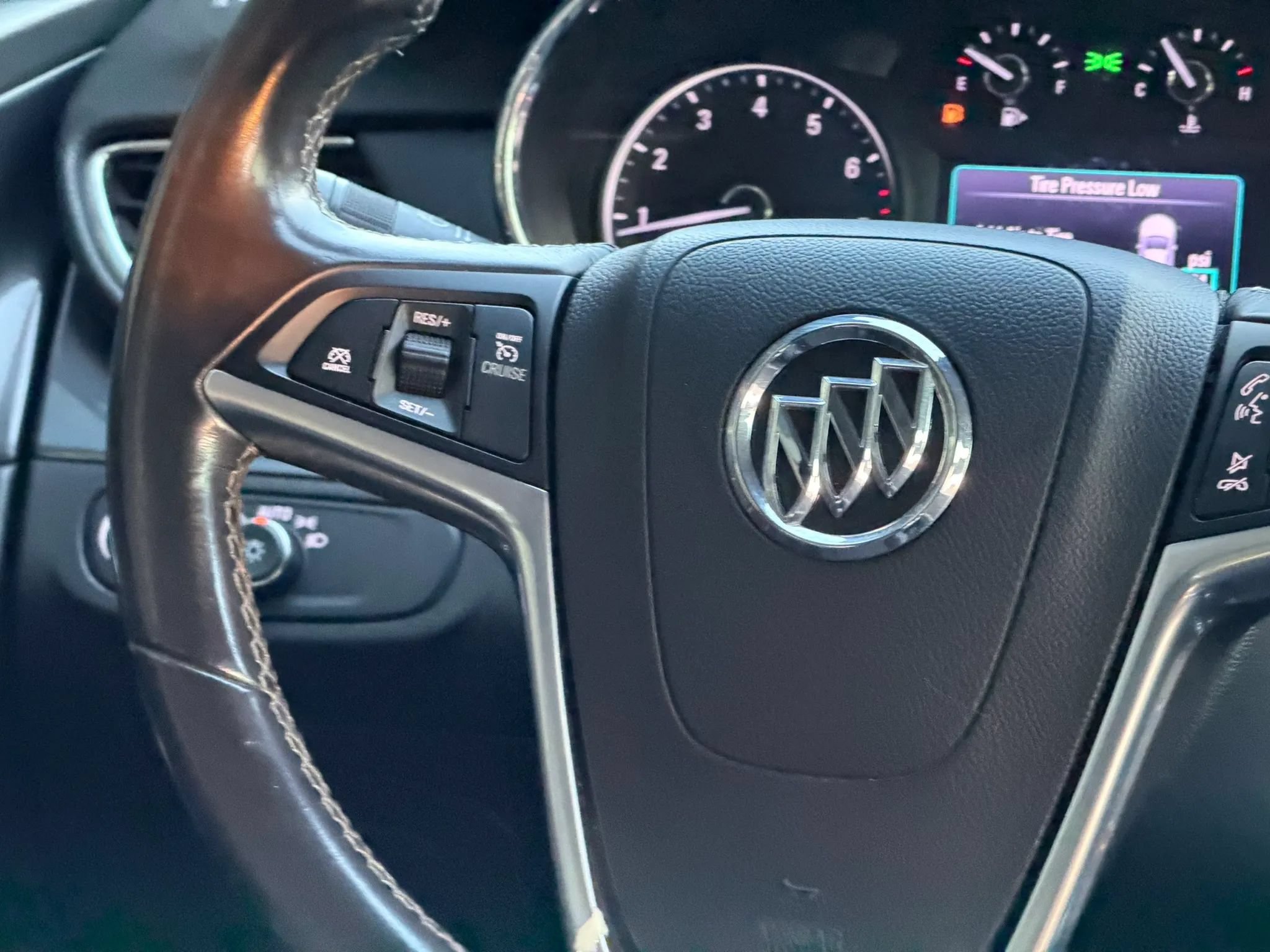 Used 2019 Buick Encore Preferred AWD/4WD image 26