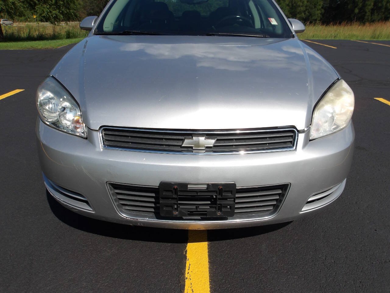 Used 2007 Chevrolet Impala LT w/ Preferred Equipment Group FWD image 23