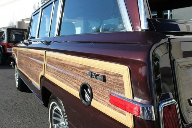 Used 1989 Jeep Grand Wagoneer image 66