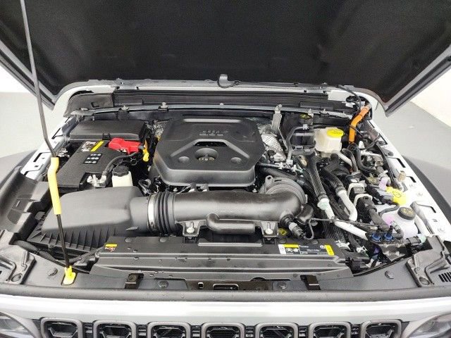 New 2024 Jeep Wrangler Unlimited Rubicon 4xe w/ Convenience Group AWD/4WD image 39