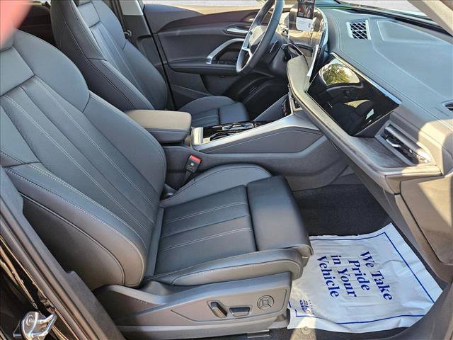 New 2025 Audi Q5 Premium Plus image 15