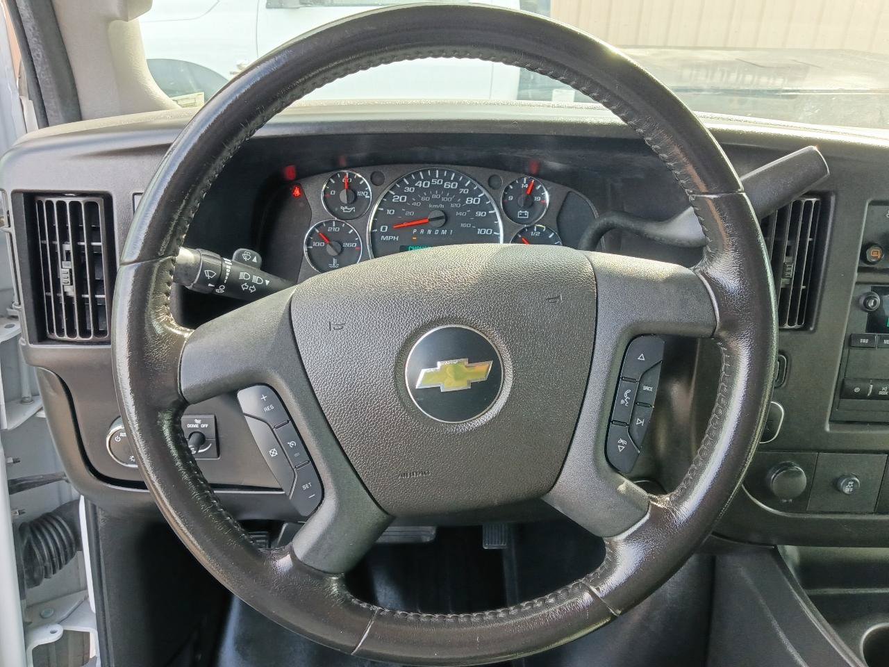 Used 2022 Chevrolet Express 3500 LS RWD image 11