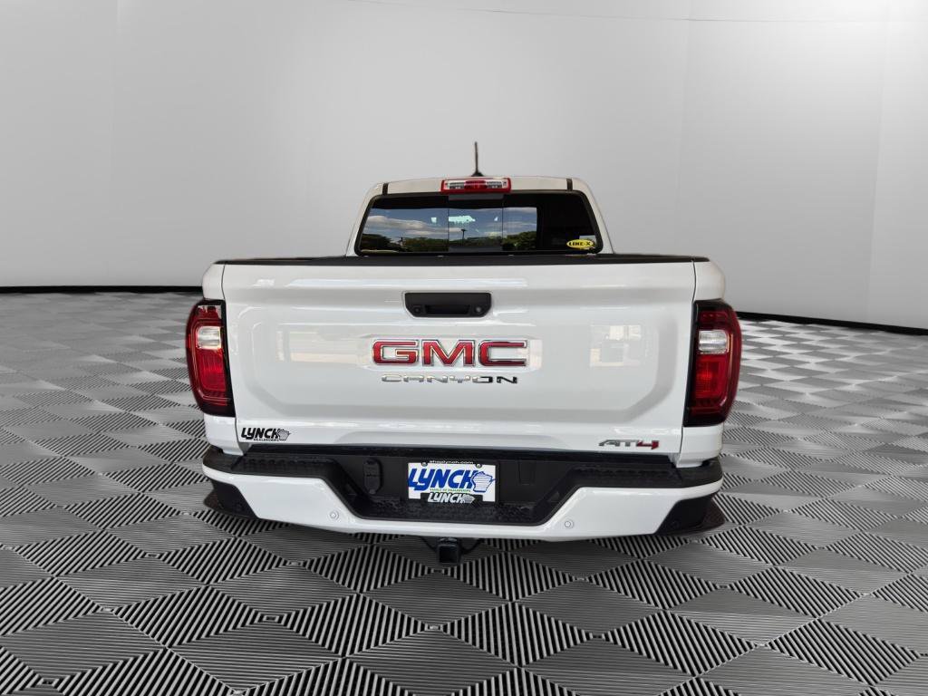 New 2026 GMC Canyon AT4 w/ Technology Plus Package AWD/4WD image 4