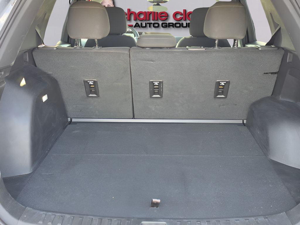 Used 2026 Chevrolet Equinox LT FWD image 27