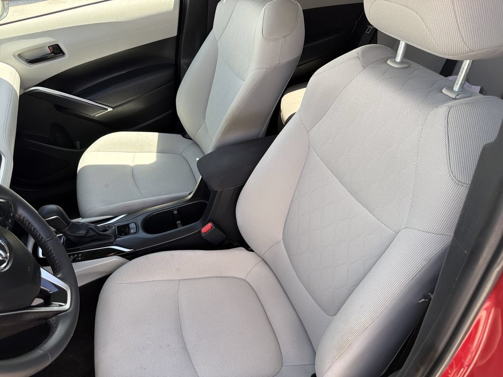 Used 2024 Toyota Corolla Cross LE FWD image 19