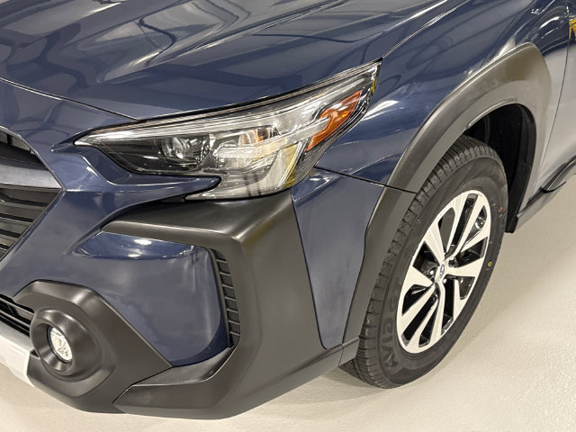 Certified 2024 Subaru Outback Premium AWD/4WD image 7