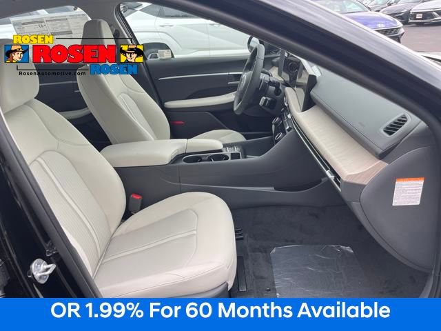 New 2025 Hyundai Sonata SEL image 15