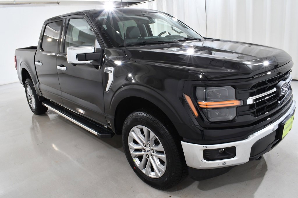 New 2026 Ford F150 XLT w/ Equipment Group 302A MID image 5