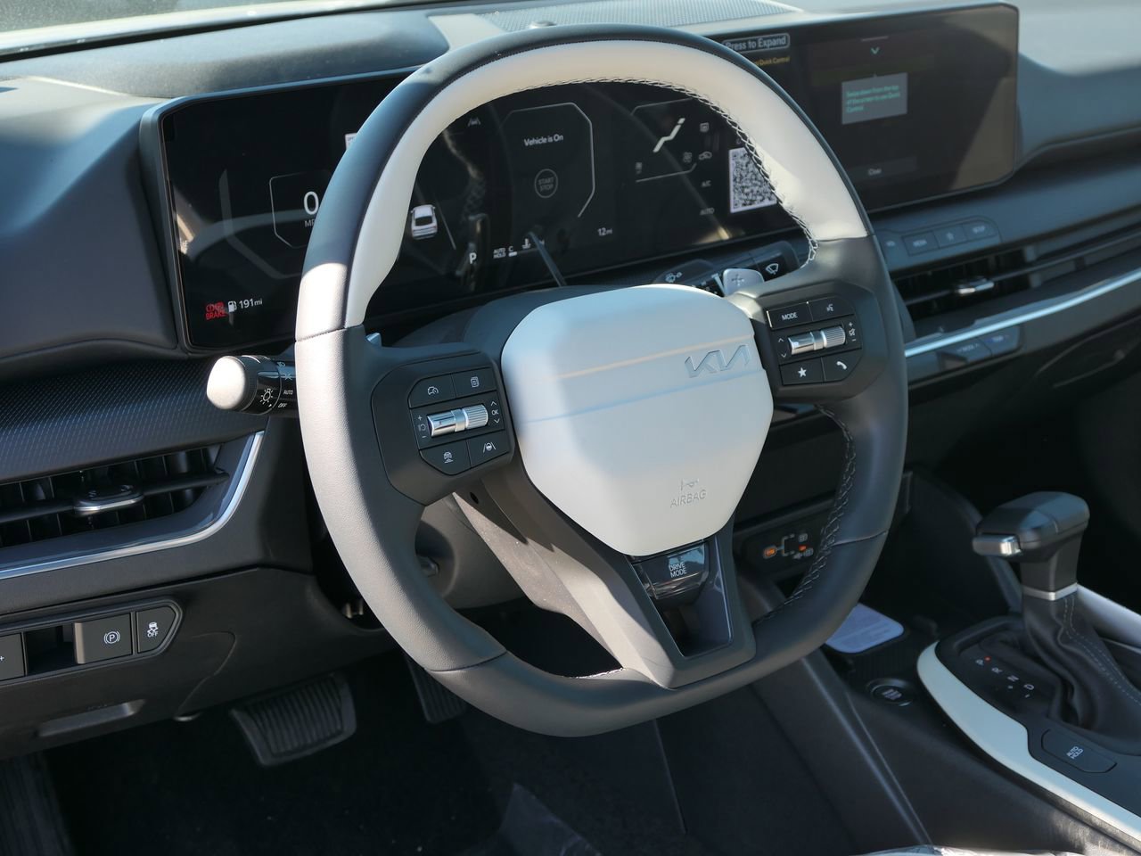 New 2025 Kia K4 GT-Line w/ GT-Line Sunroof Package image 10