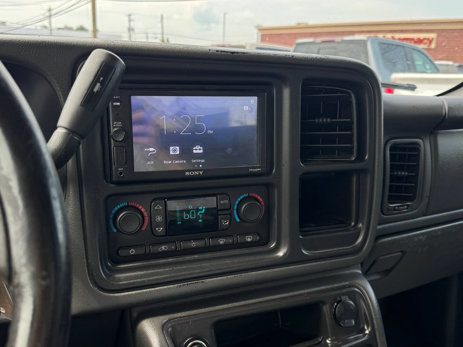 Used 2006 Chevrolet Silverado 1500 LT w/ Onstar Plus Package RWD image 16