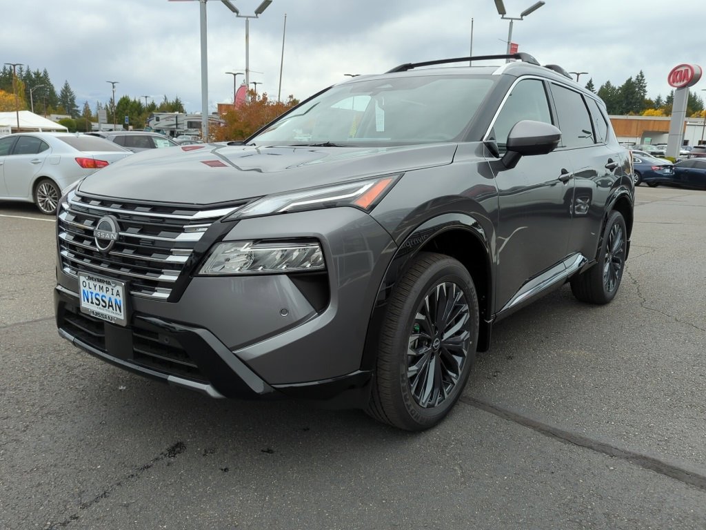 New 2026 Nissan Rogue Platinum image 1
