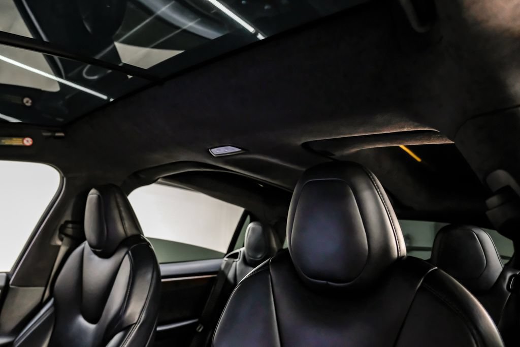 Used 2020 Tesla Model X Long Range AWD/4WD image 6