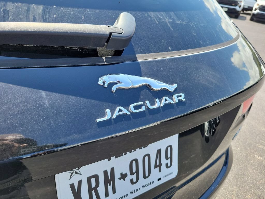 Used 2019 Jaguar F-PACE Portfolio AWD/4WD image 33