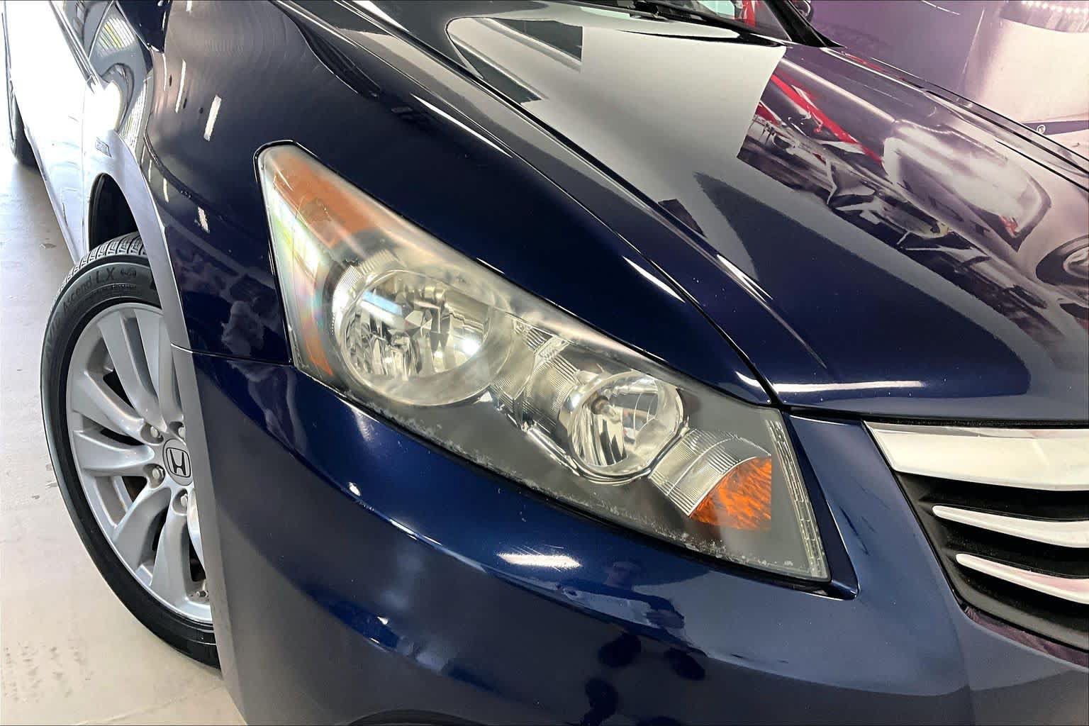 Used 2011 Honda Accord EX-L image 28