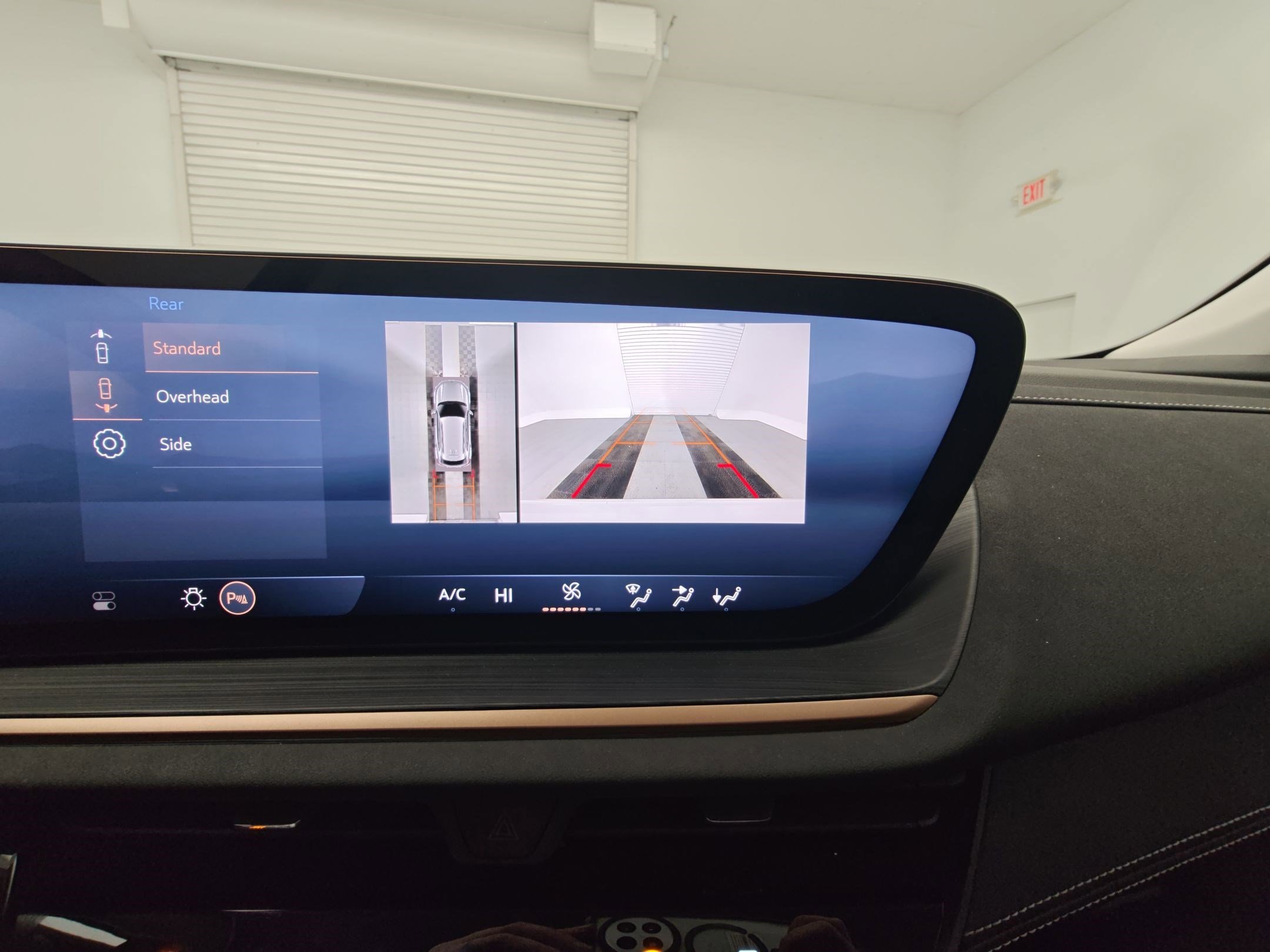 Certified 2025 Buick Envision Sport Touring image 39