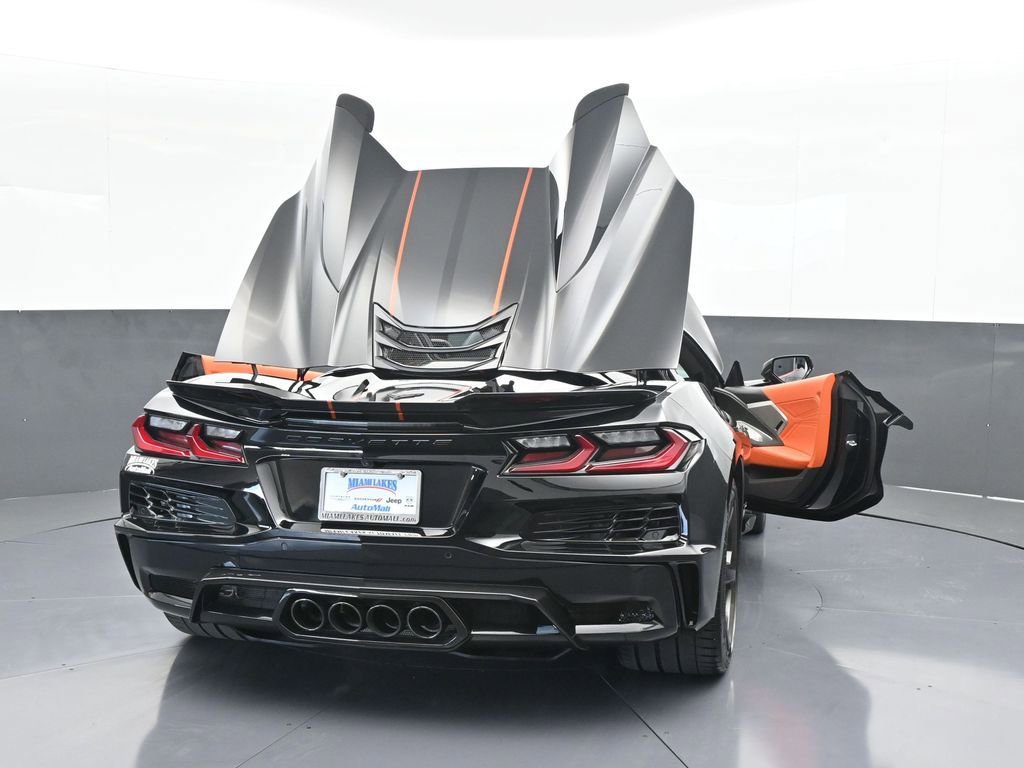 Used 2025 Chevrolet Corvette Z06 image 75