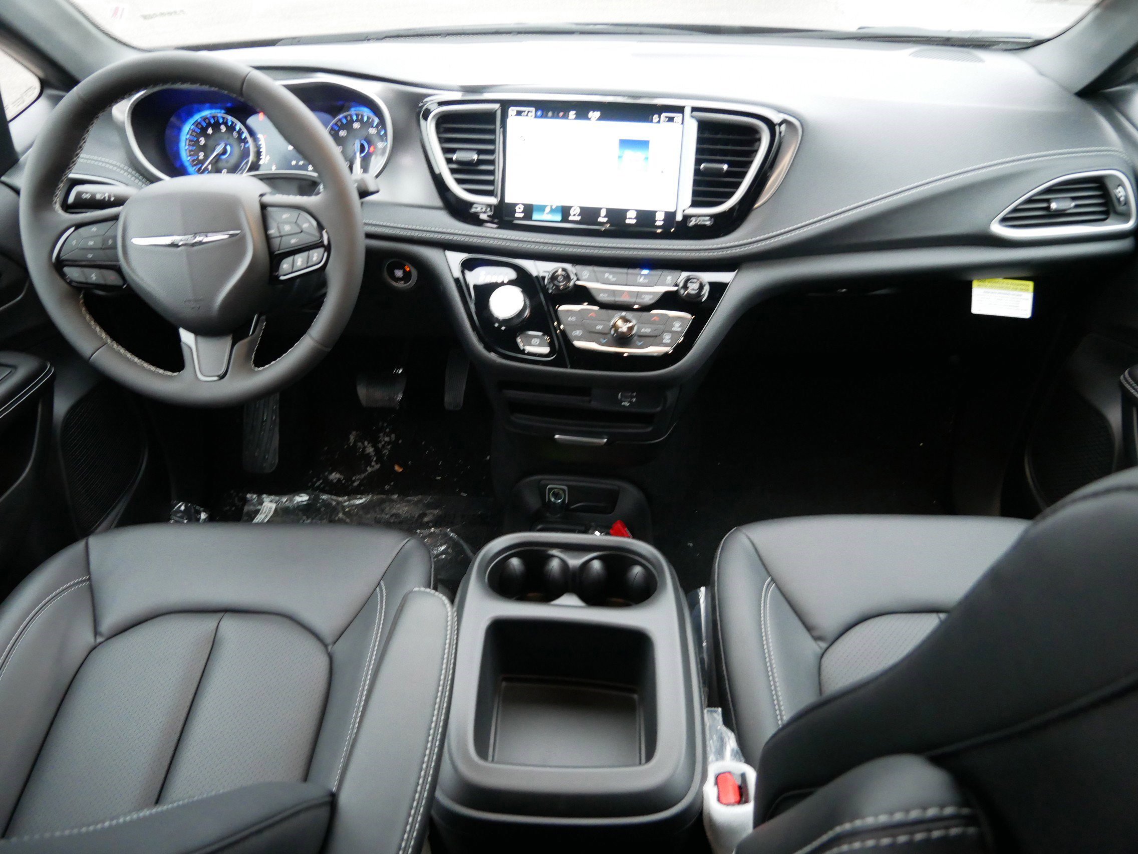 New 2026 Chrysler Pacifica Select AWD/4WD image 13