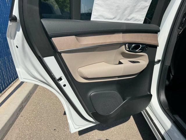 New 2026 Volvo XC90 T8 Plus w/ Protection Package AWD/4WD image 22
