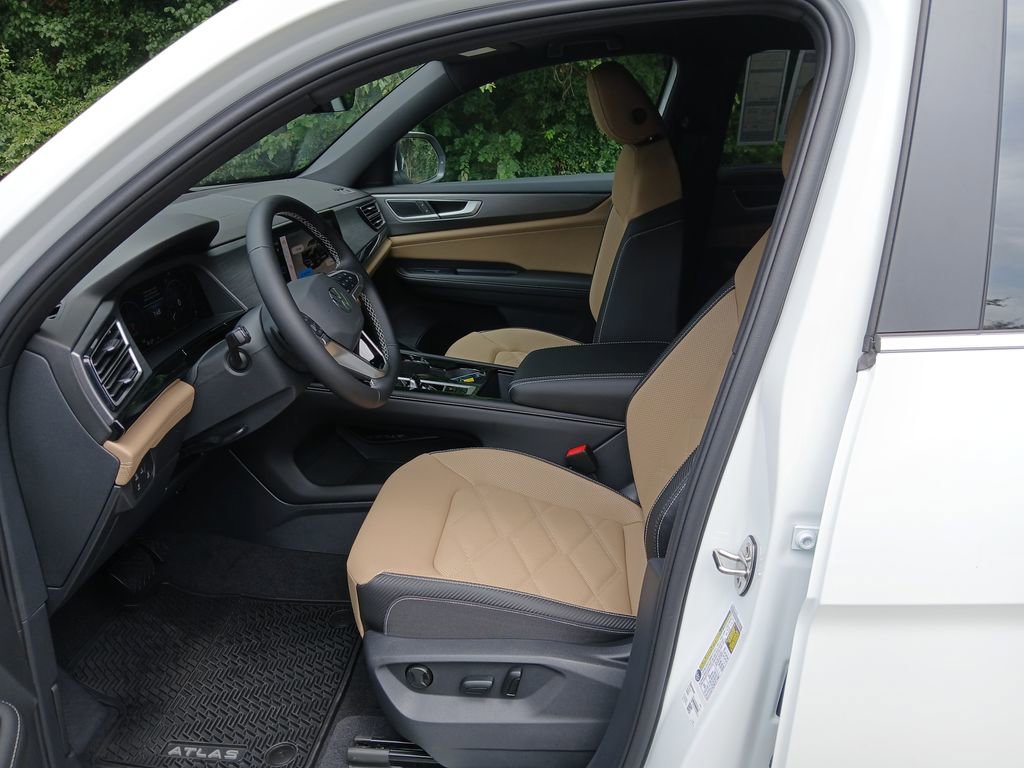 New 2026 Volkswagen Atlas Cross Sport SE image 9