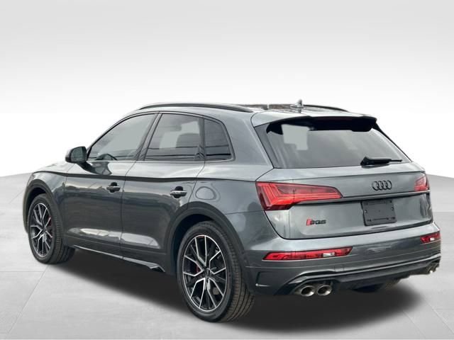 Used 2024 Audi SQ5 Prestige image 5