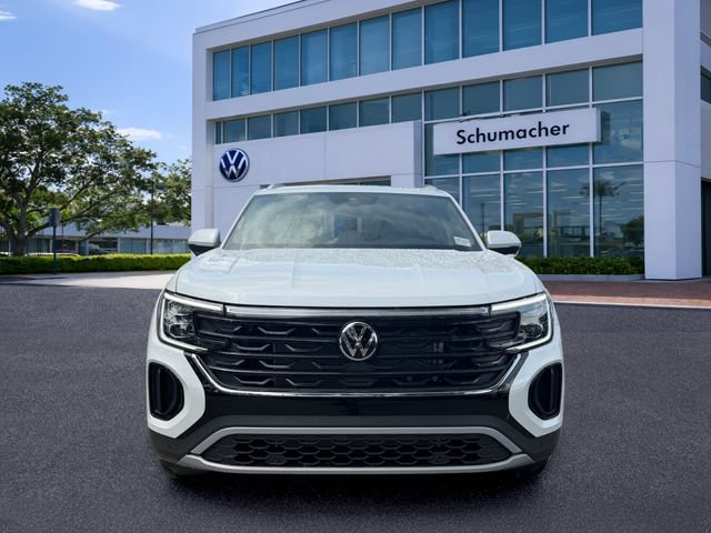 New 2026 Volkswagen Atlas Cross Sport SE FWD image 2