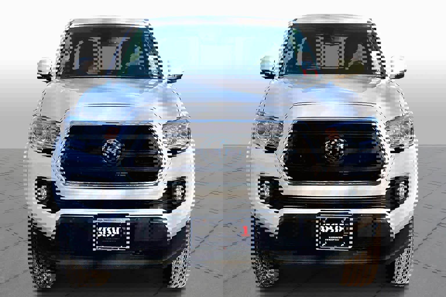 Certified 2022 Toyota Tacoma SR5 image 4