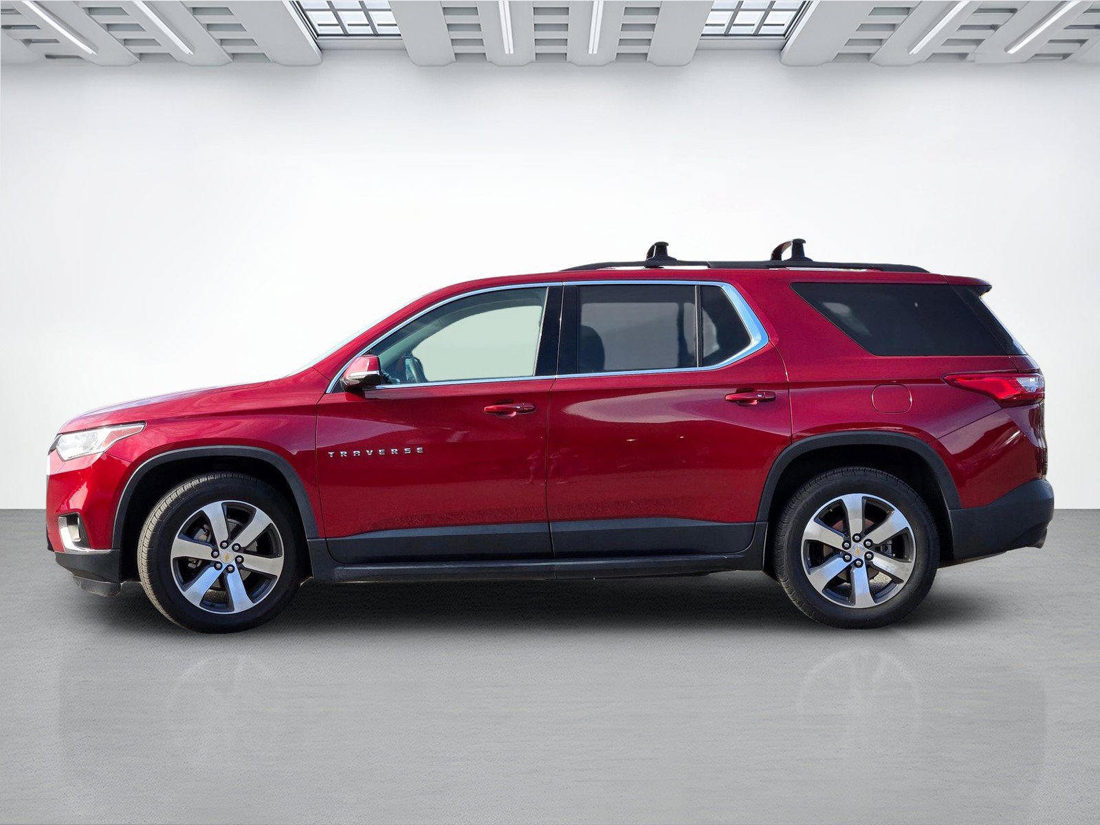 Used 2019 Chevrolet Traverse LT w/ LT Premium Package AWD/4WD image 8