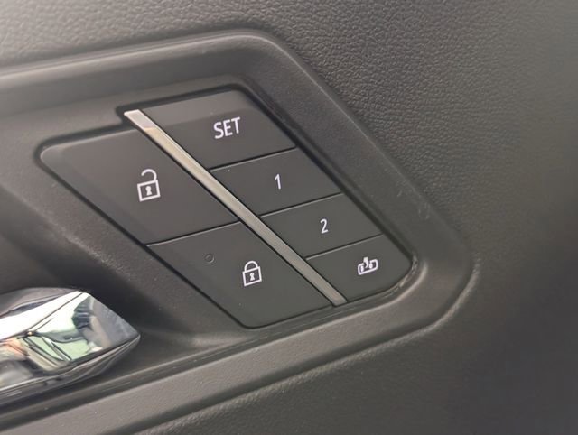 Certified 2024 Chevrolet Colorado ZR2 w/ ZR2 Convenience Package III image 11