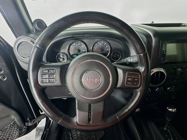 Used 2012 Jeep Wrangler Unlimited Rubicon w/ Connectivity Group image 11