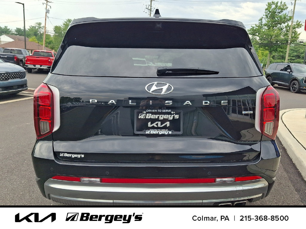 Used 2025 Hyundai Palisade Calligraphy AWD/4WD image 6