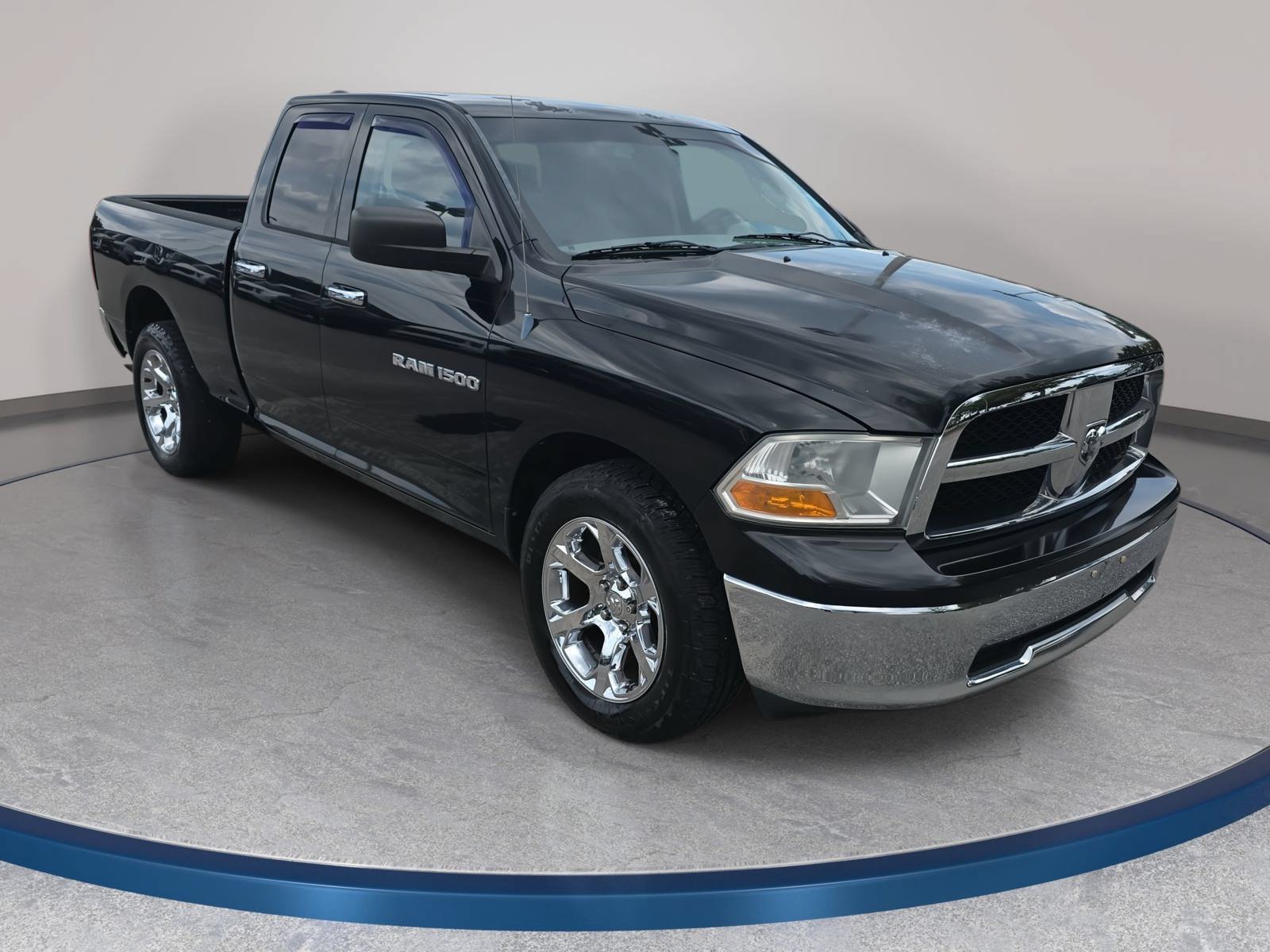 Used 2012 RAM 1500 Classic SLT AWD/4WD image 3