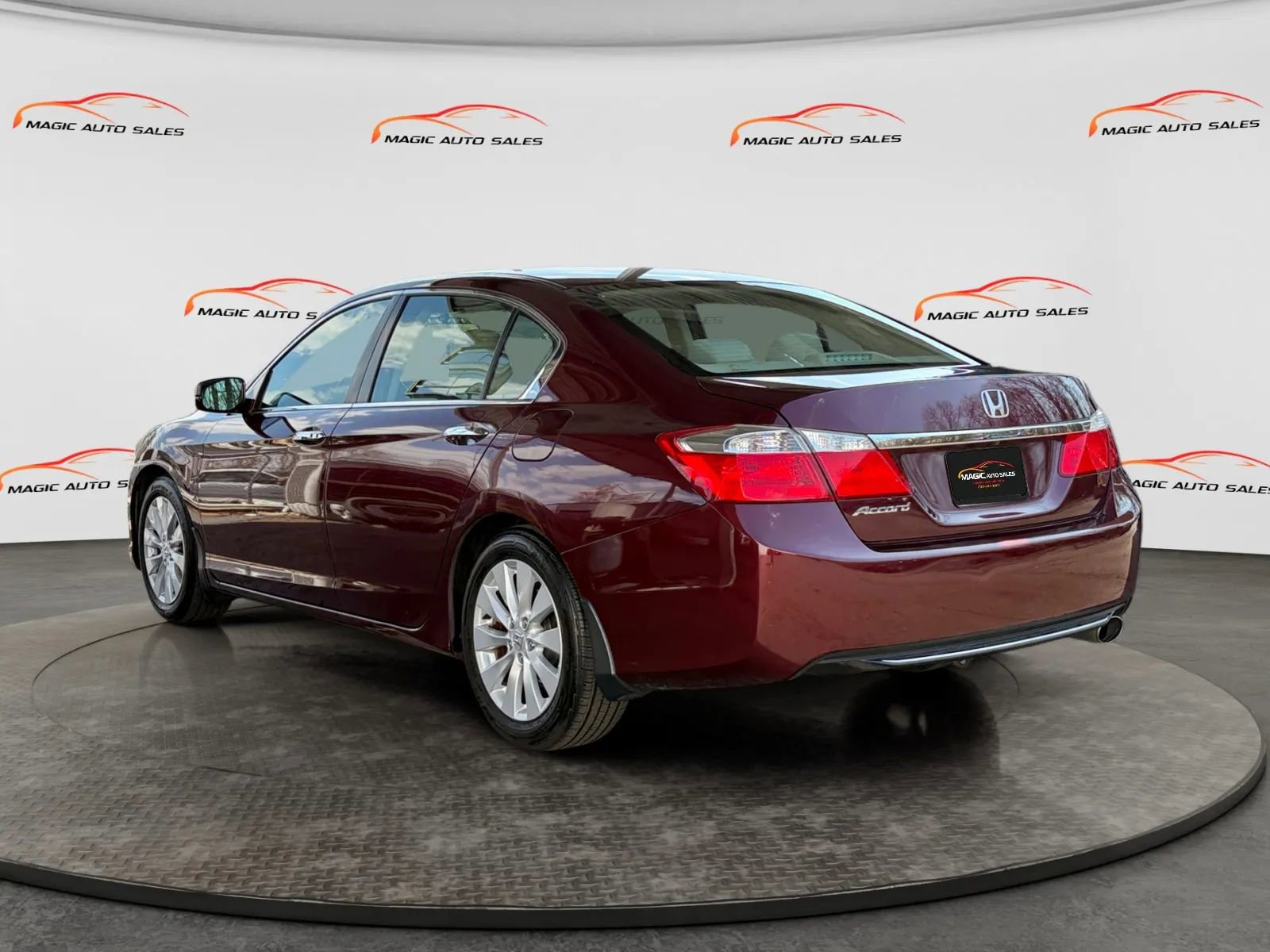 Used 2015 Honda Accord EX image 6