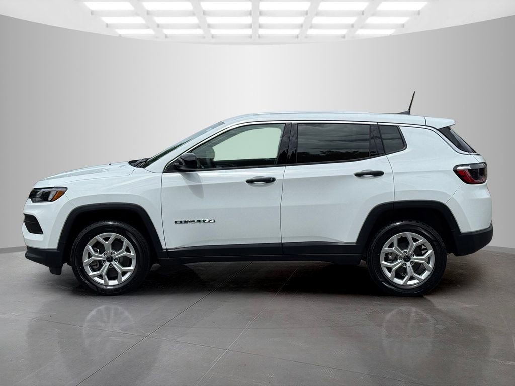 New 2025 Jeep Compass Sport image 3