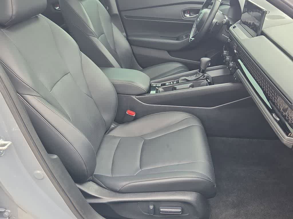 Used 2025 Honda Accord Sport image 24