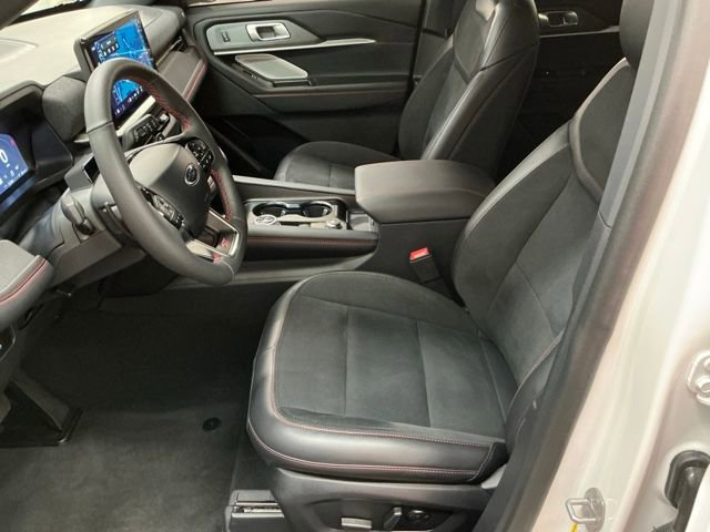 Used 2025 Ford Explorer ST w/ Sun And Sound Package image 14