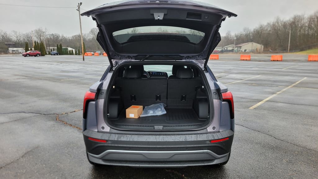 New 2026 Chevrolet Blazer EV LT image 11