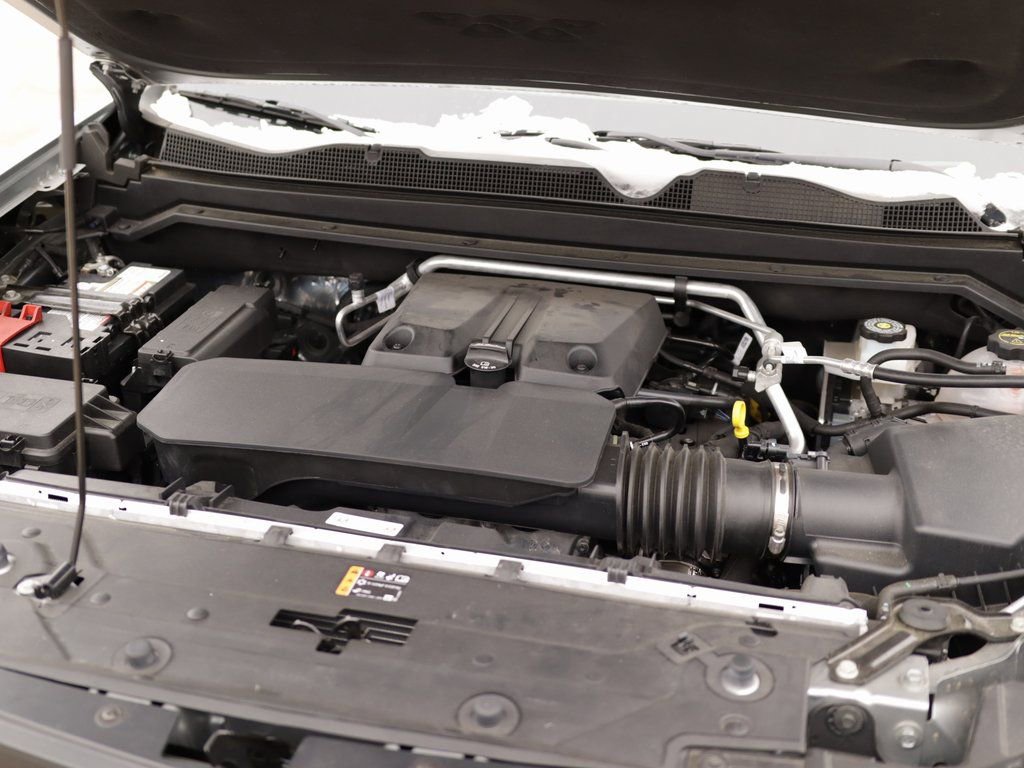 Used 2024 Chevrolet Colorado LT w/ LT Convenience Package II image 32